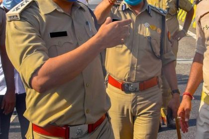 Up Police 2 1.jpg