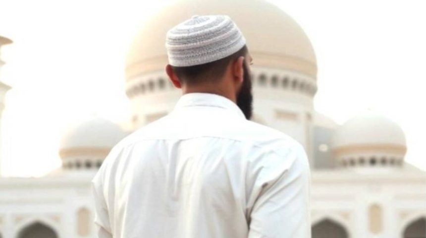 मौलवी ने जिन्न का डर दिखा किया रेप, गुप्तांग में घ