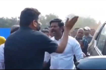 Dm Slapped In Mahakumbh