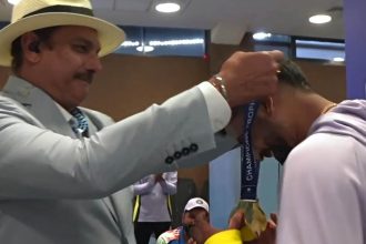 Ravi Shastri Presents Shreyas Iyer With Fielding Medal.jpg