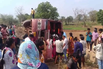 4531372 Untitled 50 Copy (1)