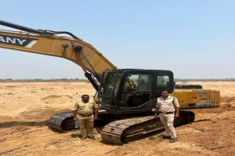 4541267 Untitled 16 Copy.webp.webp