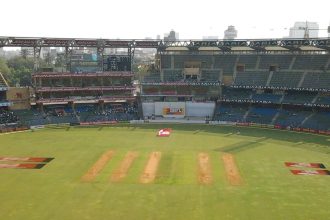 Wankhede Stadium.jpg