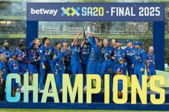 Mi Cape Town Players Celebrate With Sa20 2025 Title 1.jpg