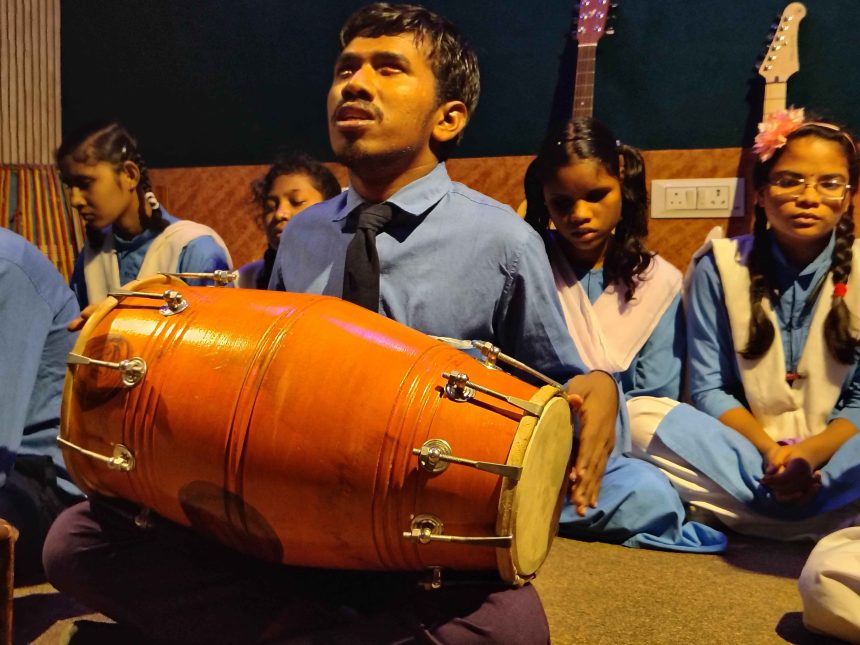 4813163 Untitled 29 Copy.jpg