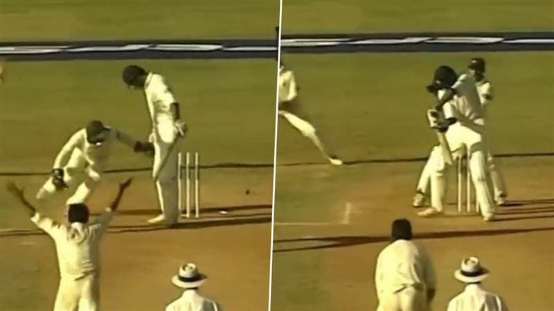 Javagal Srinaths Dismissal.jpg