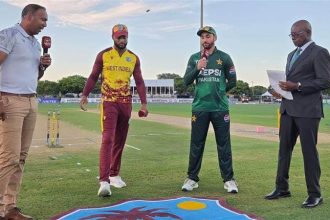 Shai Hope And Salman Agha.jpg