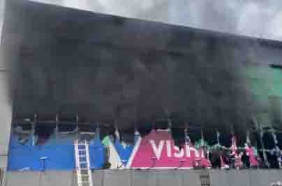 4871093 Untitled 79 Copy.jpg