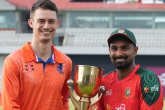 Netherlands Captain Scott Edwardsleft With Bangladesh Counterpart Litton Das Right.jpg