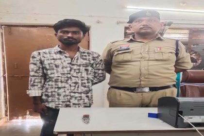 4930728 Untitled 46 Copy.jpg