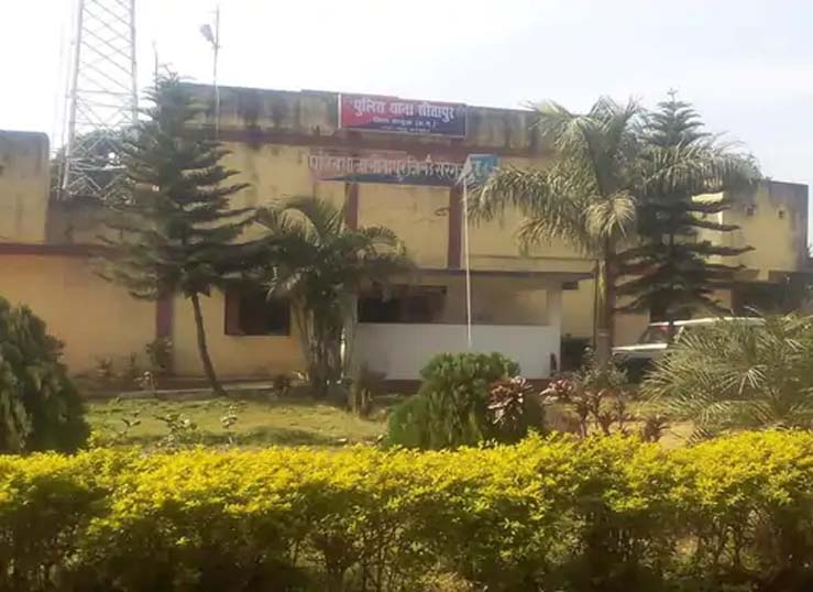 4944298 Untitled 62 Copy.jpg