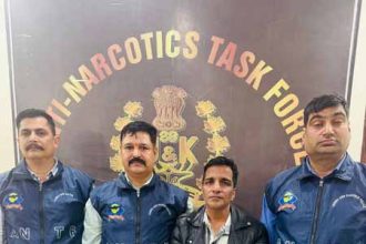 5005093 Untitled 42 Copy.jpg