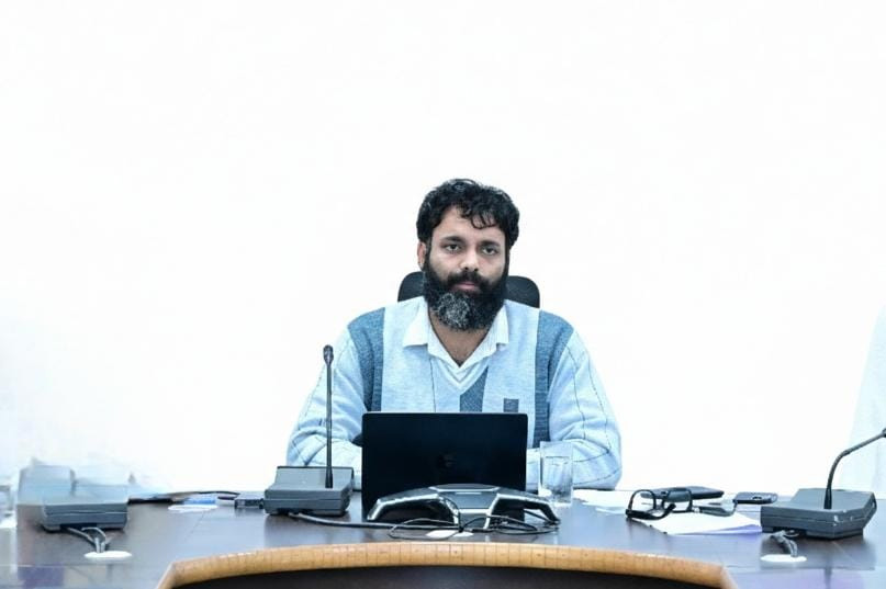 5163537 Untitled 35 Copy.jpg