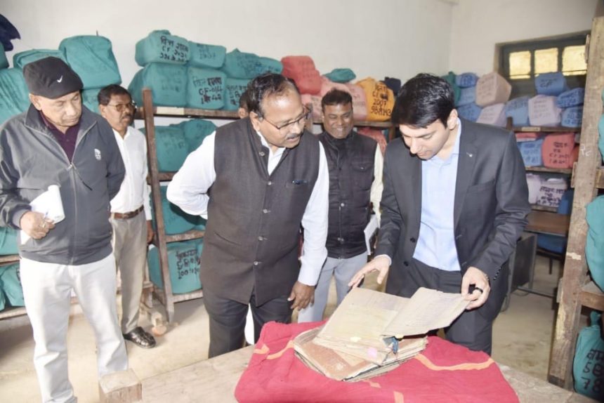 5199116 Untitled 51 Copy.jpg