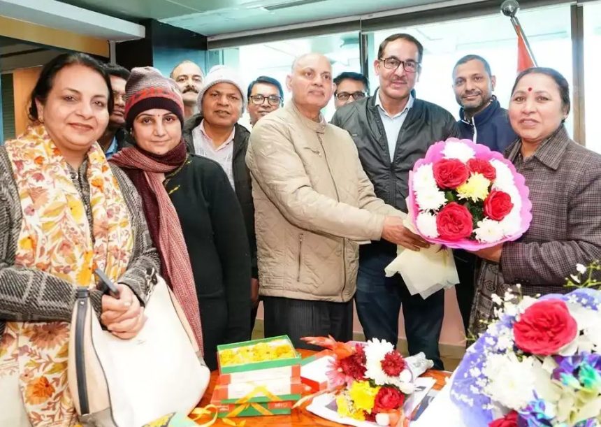 5201165 A2dc28944cb5a79b5d6ffd5c405ac7d7.jpg