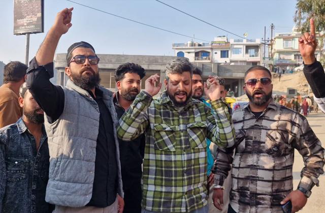 5254430 20262image1259180094676dfsdfsdfsd.jpg