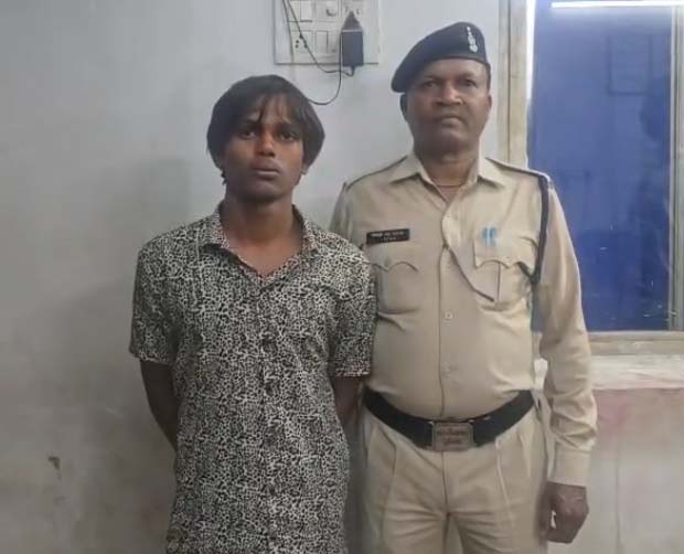 5320053 Untitled 14 Copy.jpg