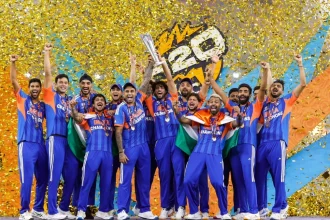 India With T20 World Cuptrophy.jpg