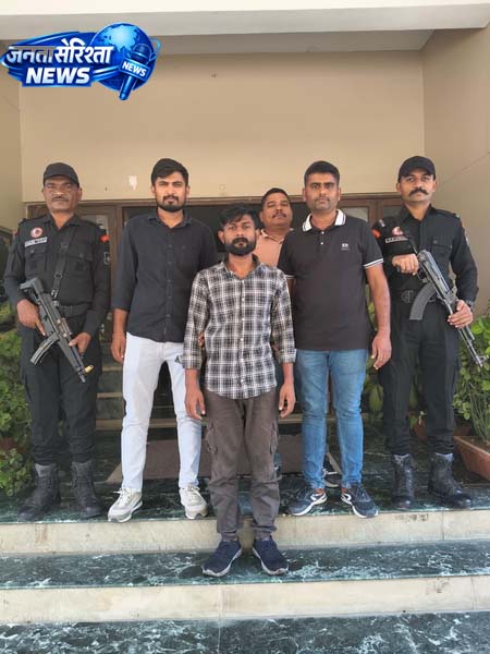 5335588 Untitled 29 Copy.jpg