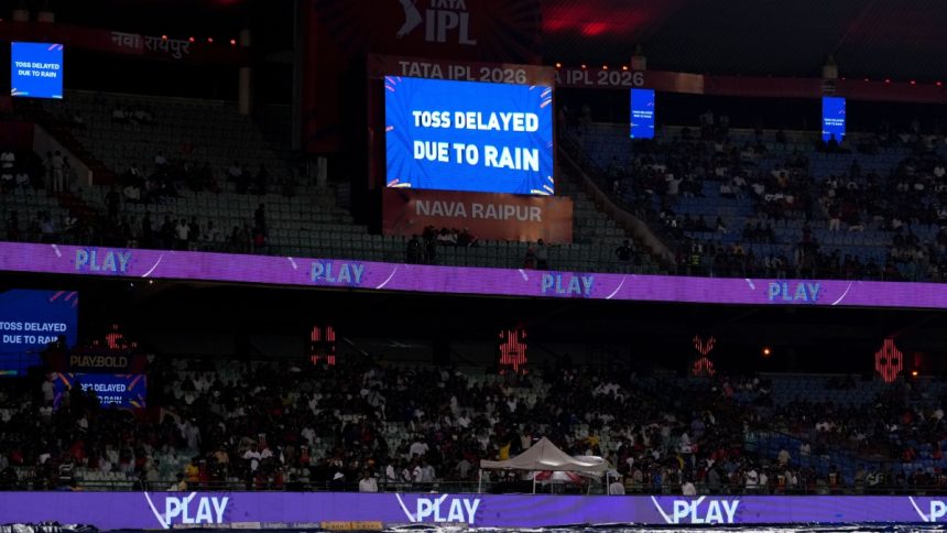 Raipur Stadium.jpg